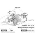 Poliertes silbernes Blumenarmband aus Edelstahl mit fein strukturierten Blütenblättern - Dreifachblumen-Texturstil (DKB253018S)