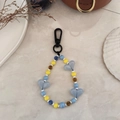 Detail of handmade beaded keychain with colorful acrylic heart beads and lobster clasp - Yellow And Blue Heart Beaded Style (YS-A230013C)