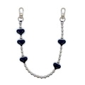 Details der Handy-Lanyard mit silbernen Metallperlen und glänzenden schwarzen Herzen - Schwarzes Herz Silberperle Stil (YS-A250072A)