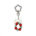 Portachiavi natalizio con perline, fiocco di raso crema e chiusura floreale in metallo - Stile Natale Rosso Verde (YS-A250101A)