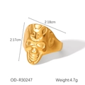 Detailed view of golden gothic skull ring with flame texture and 2.17cm height dimensions - Flame Pattern Skull Style (OD-R30247)