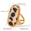Détail de bague ovale dorée avec motif léopard et anneau ajustable ouvert - Style Ovale Imprimé Léopard (OD-R30450) / Or