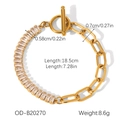 Dettaglio del bracciale con zirconi e chiusura a T con dimensioni di 18,5 cm lungo - Stile Catena Giuntata (OD-B20270)