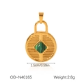 Détail d'un pendentif en acier inoxydable doré 18 carats avec incrustation de malachite - Style Relief Malachite Losange (OD-N40165)