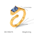 Dettaglio dell'anello irregolare in acciaio inossidabile con pietra blu e dimensioni - Stile Pietra Rettangolare Blu Semplificato (OD-R30175)