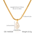 Dettagli della collana a maglia serpente dorata con ciondolo in perla barocca - Collana a Catena Serpente con Perla Barocca Artificiale (OD-N40509) / Oro