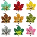 Vista dettagliata di nove toppe ricamate a foglia d'acero per decorazione vestiti - Set di 9 Colori