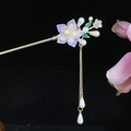 Traditioneller goldener Haarstab mit violetter Blume, Perlen und hängender Quaste - Lila Blumen Künstliche Perle Quaste Stil (发簪2456) / Lila