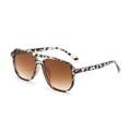 Retro pilot sunglasses with tortoiseshell frames and brown gradient lenses in a minimalist style - Tortoise Frame Tea Lenses