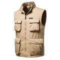 Outdoor-Tactical-Weste in Khaki mit Multi-Taschen-Design und Stehkragen-Detail - M / Khaki