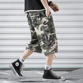 Pantalones cortos tipo cargo para hombre con estampado de camuflaje y bolsillos múltiples - EU 31 / Camuflaje del ejército ligero