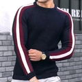 Pull homme en maille gaufrée bleu marine avec rayures bordeaux et blanches aux manches - S / Bleu clair