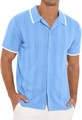 Détail du polo en maille bleu clair avec texture ajourée respirante et bordure blanche - S / Bleu Ciel