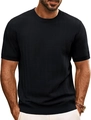 Κοντινό πλάνο ανδρικού πλεκτού T-shirt με κυματιστή υφή και ριμπ λεπτομέρειες στο κολάρο - S / Μαύρο