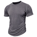 Gros plan du col rond et de la texture gris chiné sur le t-shirt à manches courtes homme - Gris clair