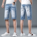 Pantaloncini di jeans azzurri da uomo con schizzi di vernice e dettagli strappati - EU 28 / Azzurro