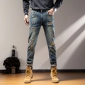 Jeans slim da uomo in blu vintage lavato con dettagli strappati e stile casual di strada - EU 28 / Blu