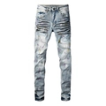 Slim Fit Herrenjeans in Hellblau mit Graffiti-Farbspritzern, Rissen und Falten-Effekt - EU 28 / Hellblau