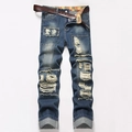 Jeans blu strappati da uomo con effetto sbiadito, baffi di gatto e cintura marrone inclusa - EU 28 / Blu