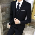 Traje negro de tres piezas de corte entallado con blazer de solapa, chaleco y pantalón - S / Negro