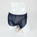 Boxer da uomo in rete trasparente blu navy con design traspirante su manichino maschile - S / Blu Zaffiro