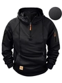 Detalle de sudadera negra para hombre con cremalleras naranjas y bolsillos tácticos - S / Negro