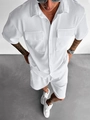 Completo estivo da uomo in velluto a coste bianco con camicia a maniche corte e pantaloncini - S / Bianco