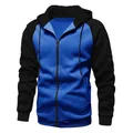 Détail d'un sweat à capuche bicolore bleu et noir avec fermeture éclair et cordon réglable - S / Bleu