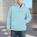 Detail eines hellblauen Herren-Hoodies mit Kordelzugkapuze und Halbreißverschluss - M / Seeblau