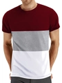 Détail macro du tissu patchwork tricolore de haute qualité sur un t-shirt décontracté à col rond - S / Patchwork Rouge Foncé Gris Chiné Blanc