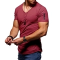 T-shirt da uomo bordeaux slim fit con scollo a V, tasca con cerniera e orlo curvato - Taglia S / Borgogna