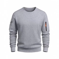Sudadera gris de moda para hombre con bolsillos en la manga y detalle de cremallera naranja - S / Gris claro