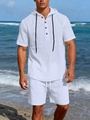 Détail d'un ensemble de plage en lin blanc avec boutons en bois et chemise à capuche - M / Blanc