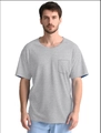 Détail d'un t-shirt adaptatif gris pour homme avec poche poitrine fonctionnelle - S / Gris clair