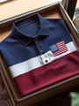 Polo pour hommes tricolore avec broderie du drapeau américain et tissu piqué - Bleu marine, blanc et rouge