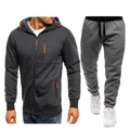 Tuta sportiva da uomo con felpa con cappuccio grigio scuro e pantaloni jogger abbinati - Grigio Scuro e Grigio Scuro