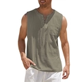 Detail eines Herren Leinen-Tops mit Schnür-Henley-Kragen und Brusttasche - S / Camel