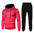 Tuta da uomo rosa con cappuccio, stampa a puntini neri e pantaloni sportivi per la primavera - Taglia M / Sopra e Sotto / Rosso