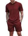 Détail du sweat à capuche bordeaux à manches courtes avec poche kangourou et short - S / Bordeaux