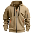 Detailansicht des khakifarbenen Kapuzenpullis mit schwarzen Kordeln und orangefarbenem Zipper - M / Khaki