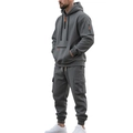 Vue détaillée du survêtement d'hiver en polaire gris foncé pour hommes avec zips oranges - S / Haut Et Bas / gris foncé