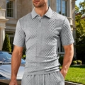 Dettaglio della trama a nido d'ape grigio chiaro su polo e pantaloncini da uomo - S / Tops / Grigio