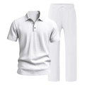 Detail eines weißen Leinen-Strandsets mit Kurzarm-Polohemd und Kordelzug-Hose - S / Oberteil und Unterteil / Weiß