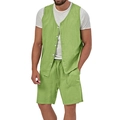 Detalle del conjunto de lino verde hierba para hombre con chaleco de botones blancos y pantalones - M / verde claro
