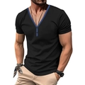 Λεπτομέρεια ανδρικού slim fit T-shirt με λαιμόκοψη V και διακοσμητική πατιλέτα με κουμπιά - Μαύρο