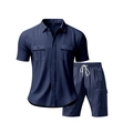 Detailansicht des dunkelblauen Leinen-Sommersets mit Brusttaschen und Cargo-Shorts - S / Oberteil Und Unterteil / Marineblau