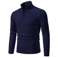 Pull en maille torsadée bleu foncé pour homme avec demi-zip, col montant et bords-côtes - Bleu marine