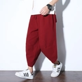 Pantaloni harem da uomo in lino rosso intenso con coulisse e design a cavallo basso - Borgogna