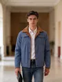 Giacca da lavoro blu da uomo in cotone con collo in pelliccia e tasche a patta - S / Celeste