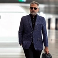Dunkelblauer strukturierter Herren-Business-Sakko mit Einreiher-Design und Revers - S / Marineblau
